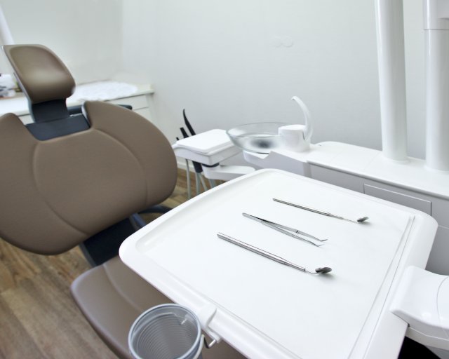 Behandlungsstuhl in Zahnarztpraxis Erkelenz